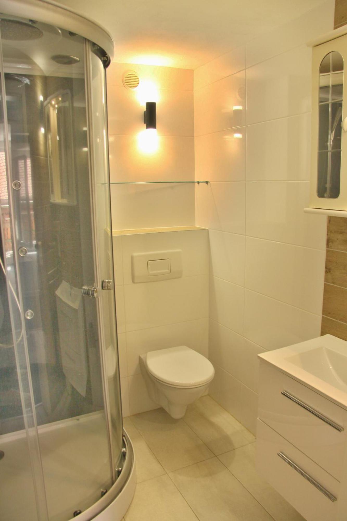 Freundliches Appartement - Bitte Angaben Zum Gastgeber Lesen Wehrheim ภายนอก รูปภาพ